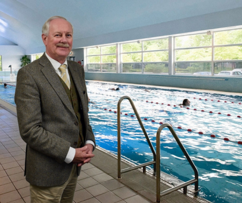 Swimming pools and spas: one-eye in the land of the blind